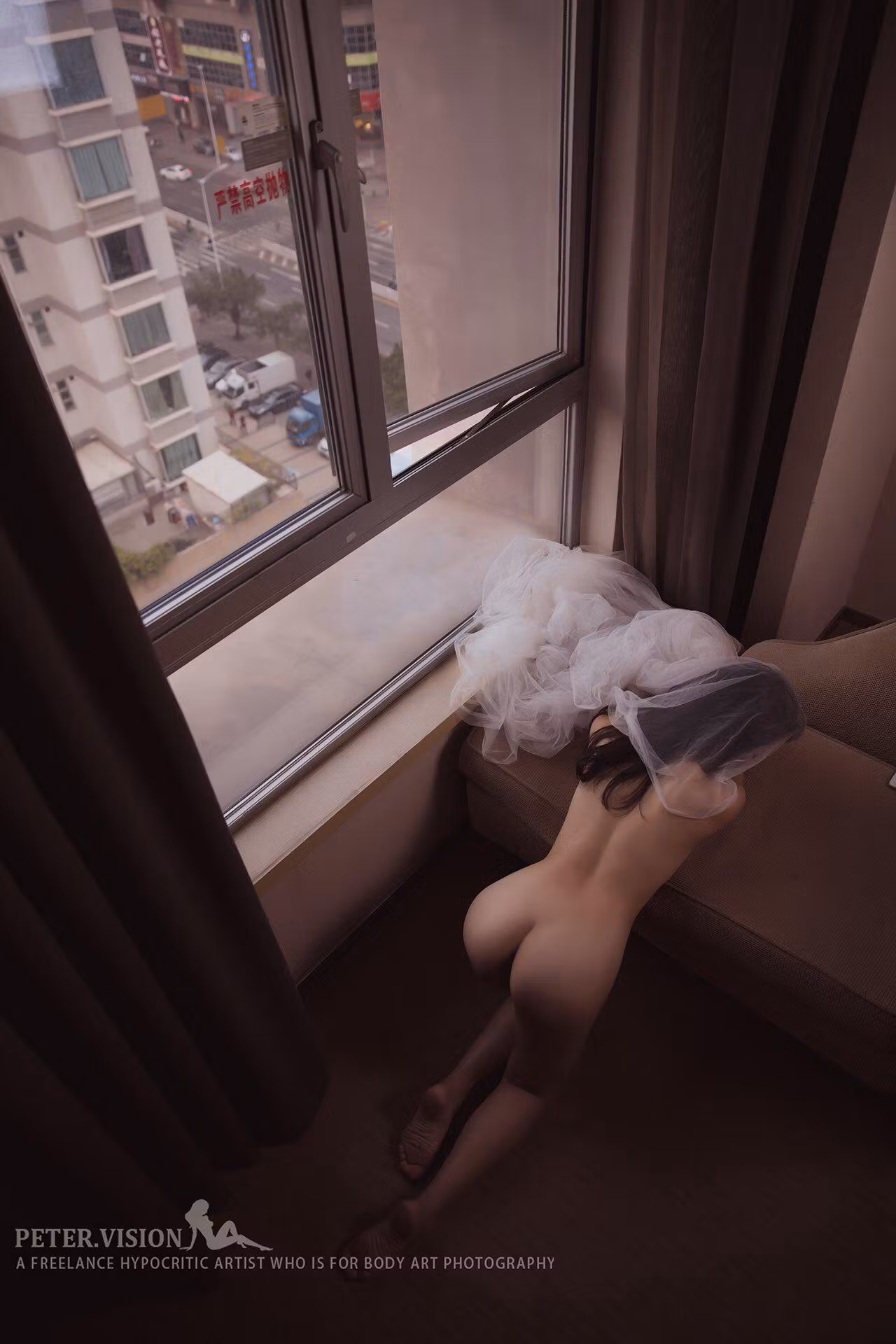 极品粉嫩大xiong巨乳 80P床上超清福利图集